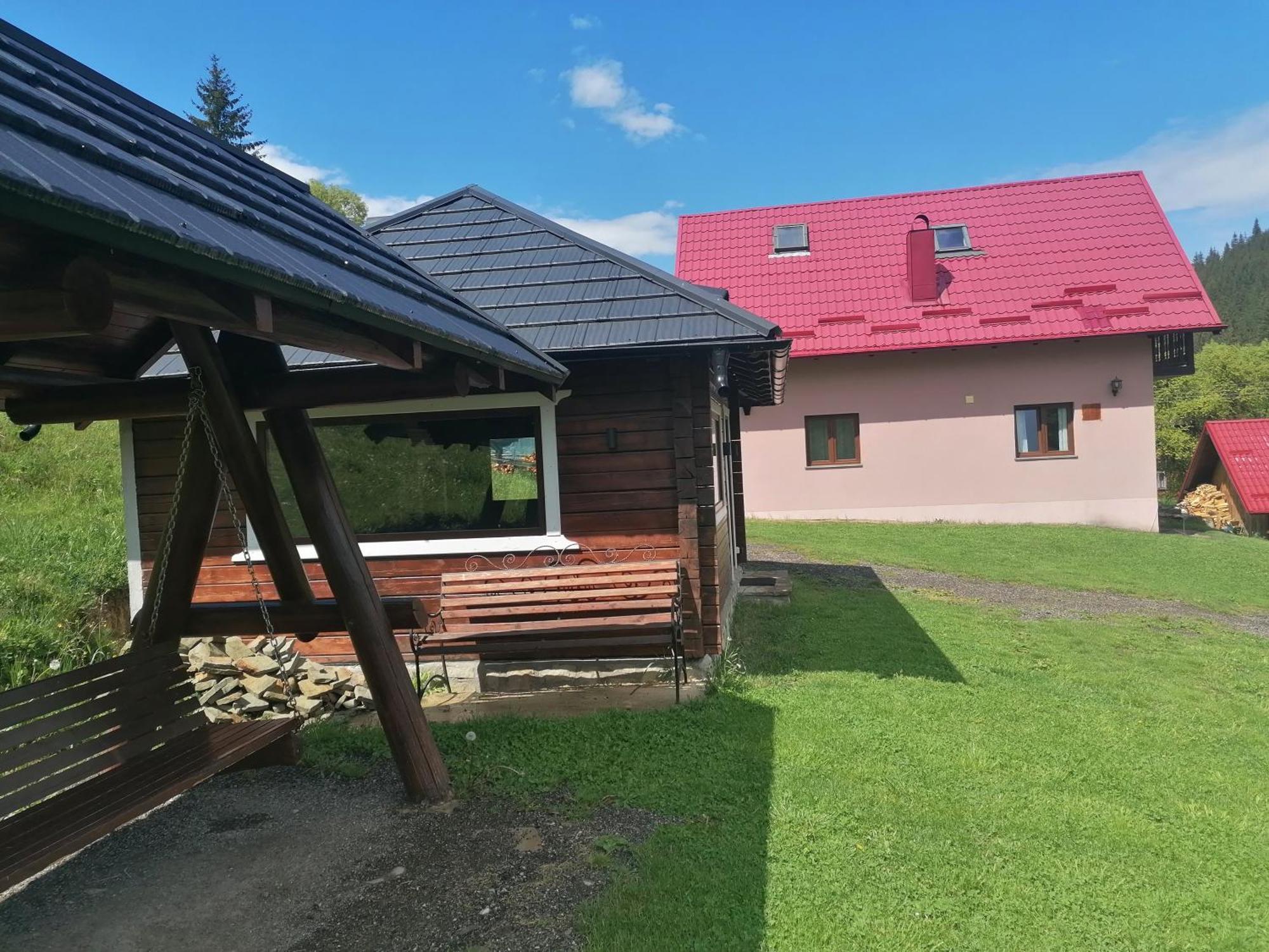 Pensiunea Casa Fierarul Din Bucovina Vatra Moldoviţei Zimmer foto